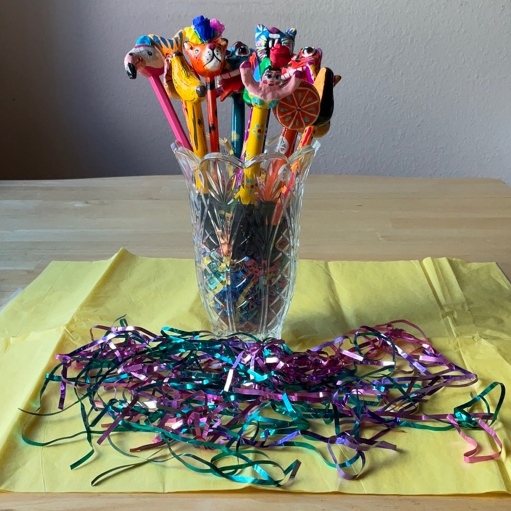 🥑 CONSUELA PAPER MACHE PENS & MARKERS 🥑NWT 🥑 - Picture 2 of 16